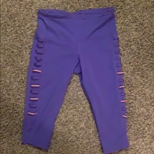 Lululemon mesh crop leggings